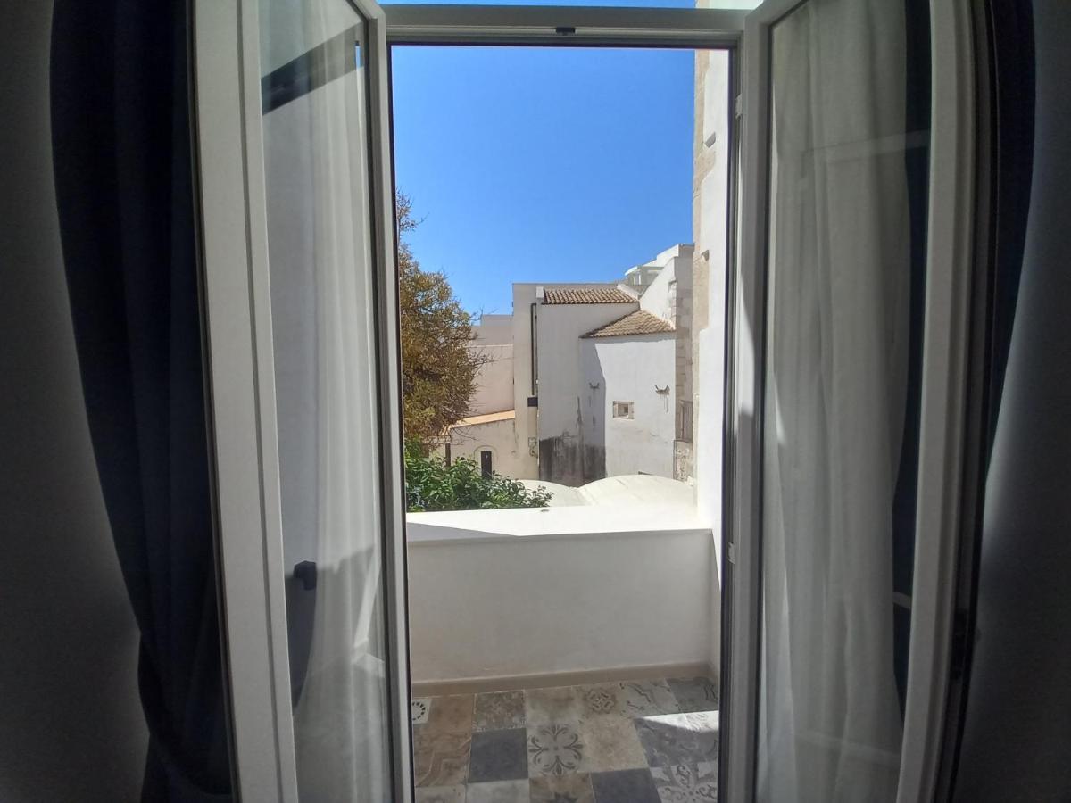 Lanterne Magiche Ortigia Suites سيراكوزا المظهر الخارجي الصورة