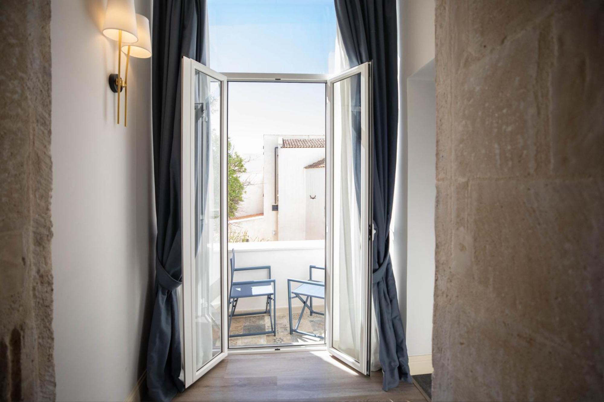 Lanterne Magiche Ortigia Suites سيراكوزا المظهر الخارجي الصورة